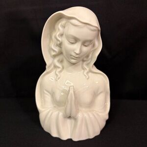 Metzler & Ortloff White Porcelain Praying Madonna Mary Figurine Germany Vintage